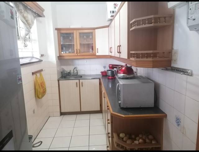 1.5 BEDROOM APARTMENT FOR SALE IN ESPLANADE